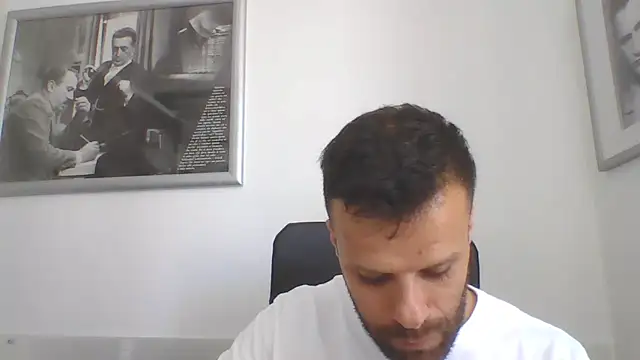 Snapshot of FROCETTO93 chatting on June 25, 2026, 11:37 am FROCETTO93 online show from June 25, 2026, 11:37 am