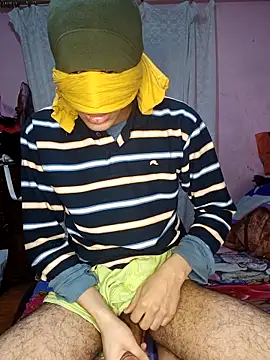 Snapshot of Rwkya chatting on February 10, 2026, 11:59 pm Rwkya online show from February 10, 2026, 11:59 pm