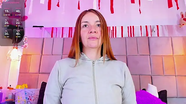 Snapshot of antoneella_jones chatting on November 6, 2025, 1:15 pm antoneella jones online show from November 6, 2025, 1:15 pm