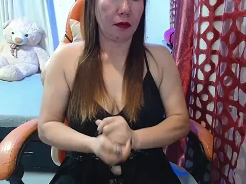 Snapshot of VerySexyCeline chatting on September 14, 2025, 12:38 pm VerySexyCeline online show from September 14, 2025, 12:38 pm