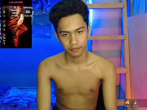 Snapshot of Demure_Asian143 chatting on November 8, 2025, 9:13 am Demure Asian143 online show from November 8, 2025, 9:13 am