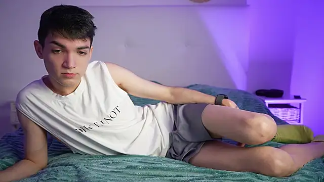 MattyandAiden online show from February 5, 2026, 6:37 pm