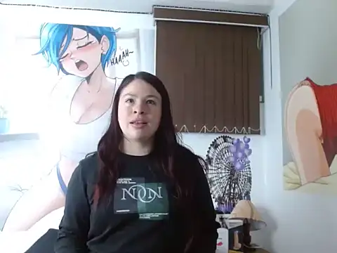 Snapshot of miadoll303av chatting on December 14, 2025, 11:16 am miadoll303av online show from December 14, 2025, 11:16 am