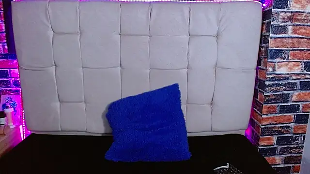 Snapshot of miadoll303av chatting on October 30, 2025, 3:16 am miadoll303av online show from October 30, 2025, 3:16 am