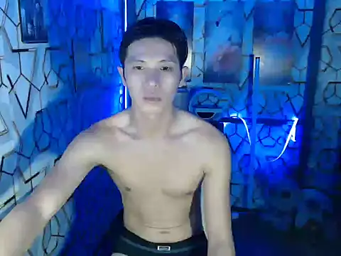 darryl hugecok online show from November 22, 2025, 6:23 am