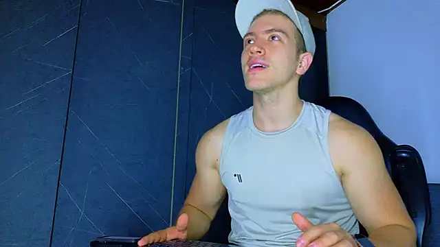 ALANNFERRER online show from February 21, 2026, 10:17 am