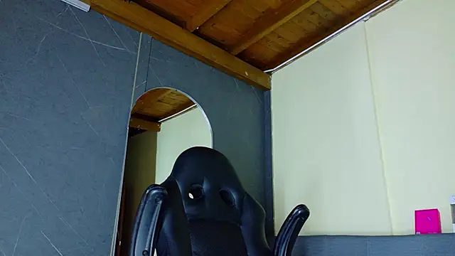 ALANNFERRER online show from February 28, 2026, 10:15 am