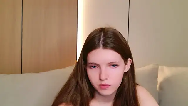 Gaby Essen online show from February 5, 2026, 8:48 pm