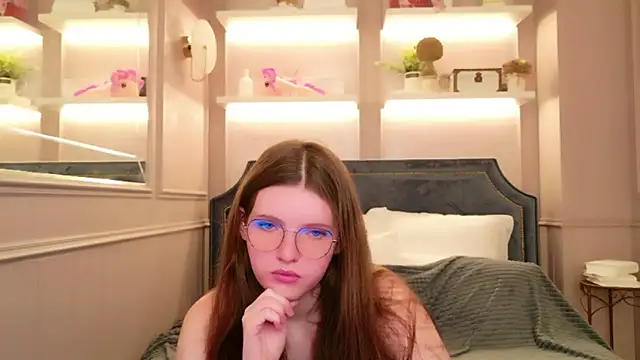 Gaby Essen online show from February 4, 2026, 8:48 pm