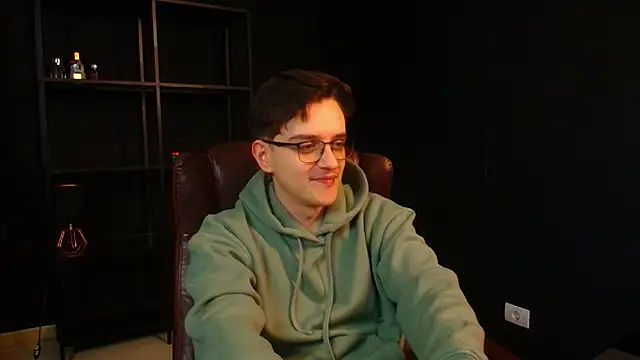 FelixStarkk online show from April 23, 2026, 4:19 am