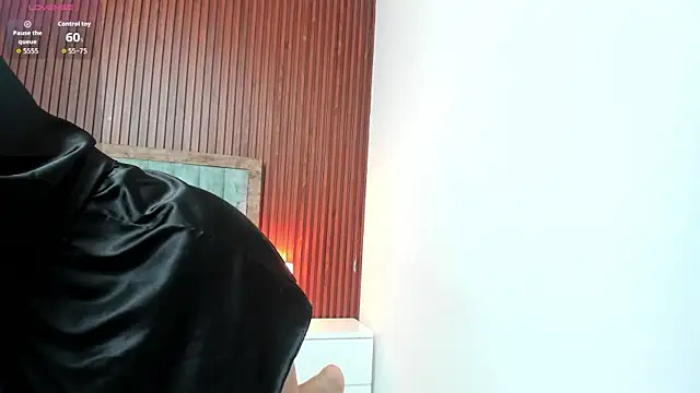 Snapshot of Samantha_Claus chatting on November 6, 2025, 4:05 am Samantha Claus online show from November 6, 2025, 4:05 am