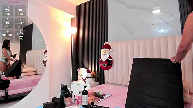 Snapshot of Samantha_Claus chatting on November 29, 2025, 3:50 am Samantha Claus online show from November 29, 2025, 3:50 am