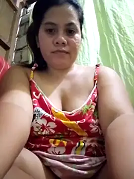 Snapshot of phoenix_1994 chatting on November 21, 2025, 11:42 am phoenix 1994 online show from November 21, 2025, 11:42 am