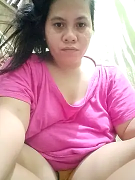 Snapshot of phoenix_1994 chatting on December 14, 2025, 8:09 am phoenix 1994 online show from December 14, 2025, 8:09 am