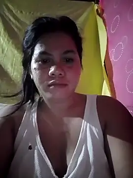 Snapshot of phoenix_1994 chatting on October 4, 2025, 11:06 pm phoenix 1994 online show from October 4, 2025, 11:06 pm