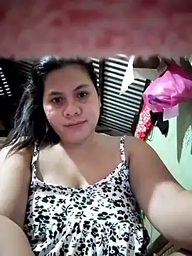 Snapshot of phoenix_1994 chatting on November 22, 2025, 8:51 pm phoenix 1994 online show from November 22, 2025, 8:51 pm