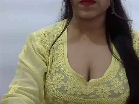Snapshot of LIYO_ chatting on July 9, 2026, 7:53 am LIYO online show from July 9, 2026, 7:53 am