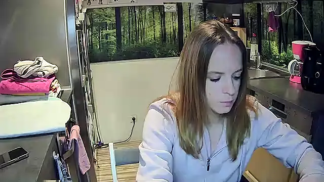 SexyMilf 37 online show from September 27, 2025, 8:15 pm