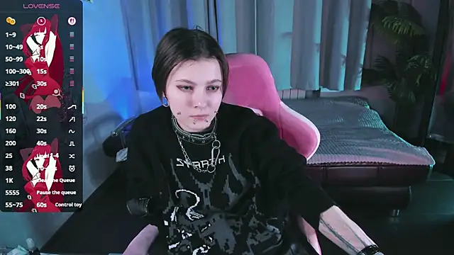 MiraVelle online show from November 22, 2025, 9:13 pm
