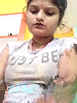 Snapshot of Hot_mirchjii chatting on October 11, 2025, 9:43 am Hot mirchjii online show from October 11, 2025, 9:43 am