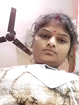 Hot mirchjii online show from November 9, 2025, 12:58 am