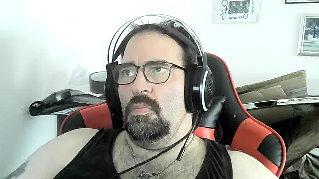 Snapshot of Big-Man-Thomas chatting on July 18, 2026, 8:45 am Big-Man-Thomas online show from July 18, 2026, 8:45 am