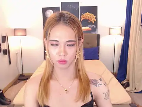 PreciousAmore online show from November 20, 2025, 10:49 am