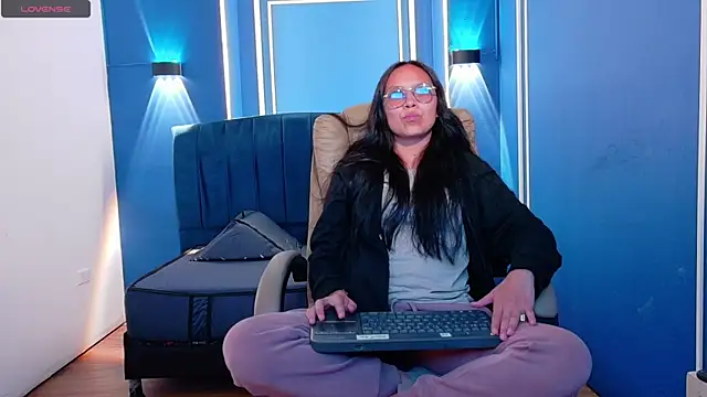 katalina07 1 online show from August 3, 2026, 5:19 pm