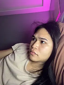 AlianaBlair online show from November 9, 2025, 3:49 pm