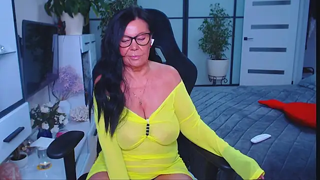 Anna Blare online show from October 28, 2025, 9:08 am