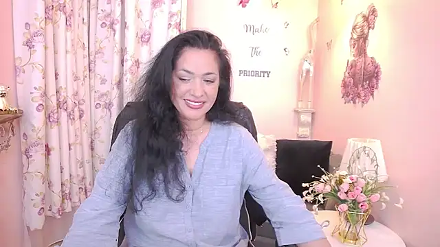 MyLovOne online show from May 12, 2026, 12:33 pm