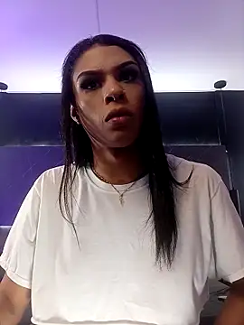 keytinthomson  online show from March 31, 2026, 3:58 pm