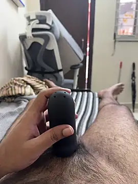 Yourslovingdick online show from July 28, 2026, 10:23 am