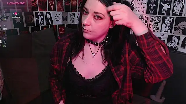 Snapshot of Kvopa chatting on December 16, 2025, 10:03 pm Kvopa online show from December 16, 2025, 10:03 pm