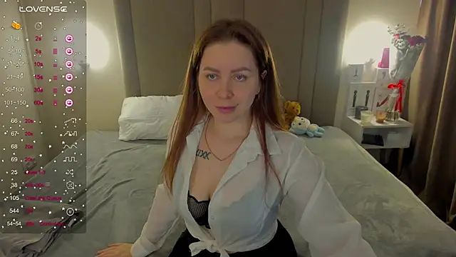 MikaBloom online show from February 20, 2026, 6:48 am