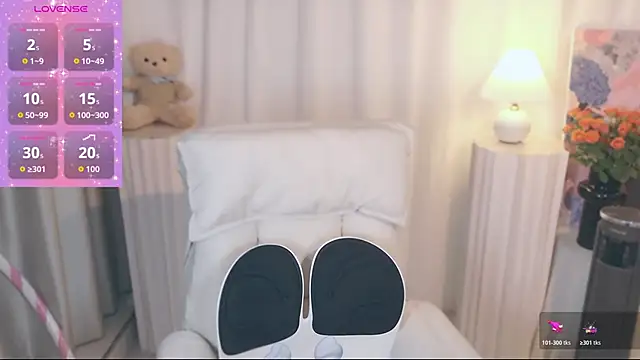 Snapshot of Seven-76 chatting on November 16, 2025, 3:28 pm Seven-76 online show from November 16, 2025, 3:28 pm