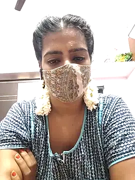 Tamil-Meenu12 online show from March 6, 2026, 10:32 am