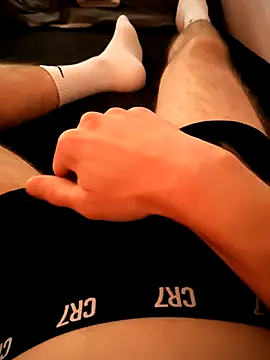 Snapshot of _-neo-_ chatting on September 29, 2025, 8:58 pm -neo- online show from September 29, 2025, 8:58 pm