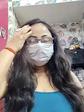 nisha 1110 online show from April 23, 2026, 2:51 pm