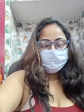 nisha 1110 online show from February 22, 2026, 2:41 pm