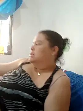 Snapshot of yaneth_ chatting on December 5, 2025, 1:53 pm yaneth online show from December 5, 2025, 1:53 pm