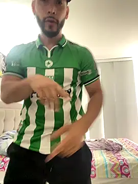 Snapshot of Apolo0608 chatting on October 15, 2025, 12:46 pm Apolo0608 online show from October 15, 2025, 12:46 pm