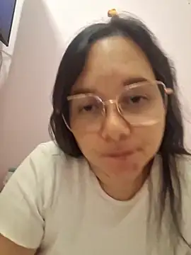 Snapshot of Nicollevega888 chatting on October 11, 2025, 2:45 am Nicollevega888 online show from October 11, 2025, 2:45 am