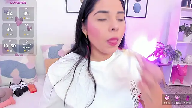 yunna7 online show from November 8, 2025, 11:36 am