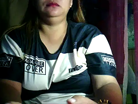 yuana25 online show from February 19, 2026, 10:23 am