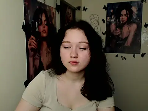 Snapshot of LadyAlice_ chatting on November 19, 2025, 7:08 am LadyAlice online show from November 19, 2025, 7:08 am