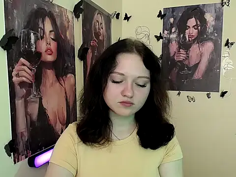 Snapshot of LadyAlice_ chatting on September 23, 2025, 6:09 am LadyAlice online show from September 23, 2025, 6:09 am