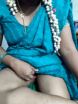 Snapshot of lolida69thamil chatting on November 5, 2025, 11:46 am lolida69thamil online show from November 5, 2025, 11:46 am