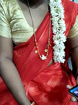 Snapshot of lolida69thamil chatting on September 19, 2025, 5:22 am lolida69thamil online show from September 19, 2025, 5:22 am