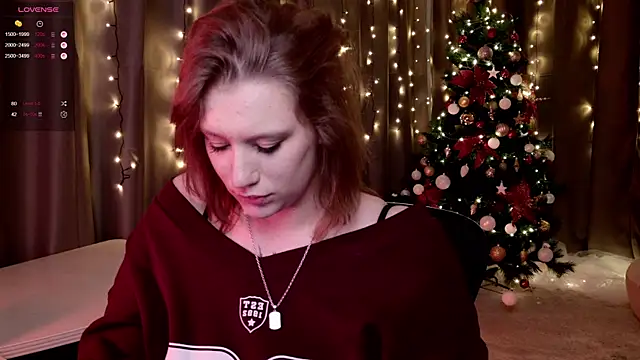 Morvelyn online show from December 20, 2025, 5:27 pm